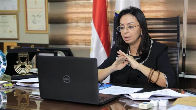 دكتورة مايا مرسي