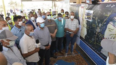 وزير النقل ومحافظ أسيوط يتابعان معدلات تنفيذ محور ديروط الحر