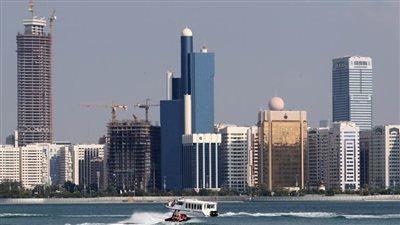 إمارة أبو ظبي: السائحون لن يحصلوا على لقاحات كورونا