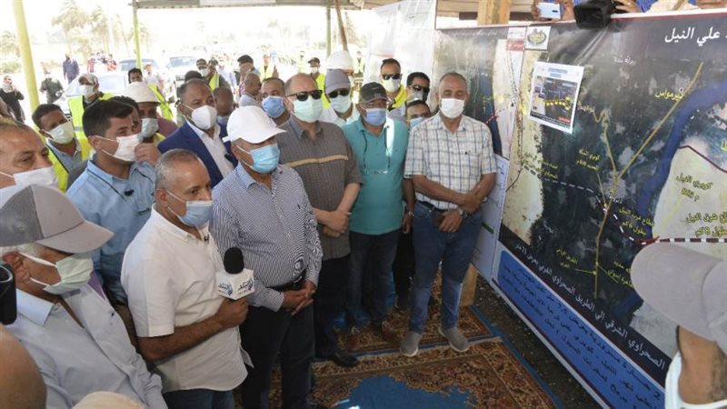 وزير النقل ومحافظ