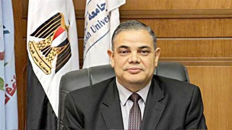 الدكتور عبد الرازق