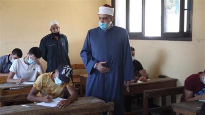 وكيل الأزهر يتفقد لجان امتحانات الشرقية وينصح الطلاب بالتركيز والاجتهاد