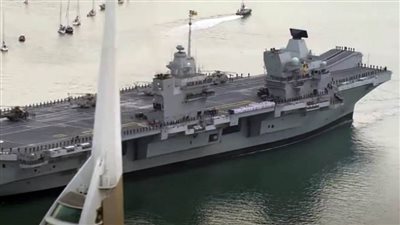 البحرية الروسية تستعد لإجراء تدريبات في المتوسط على مقربة من حاملة طائرات بريطانية 