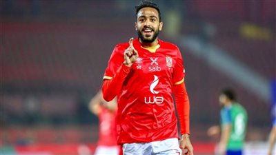 تدريبات منفردة لكهربا في مران الأهلي