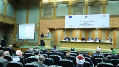 عياد: عناية الأزهر بالأسرة وتحدياتها يعكس دوره الراسخ في اهتمامه بقضايا الأمة