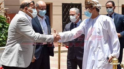 رئيس الهيئة الوطنية للصحافة يستقبل سفير عمان بالقاهرة