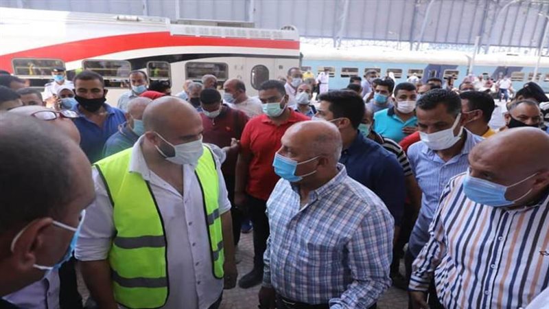 كامل الوزير يتفقد