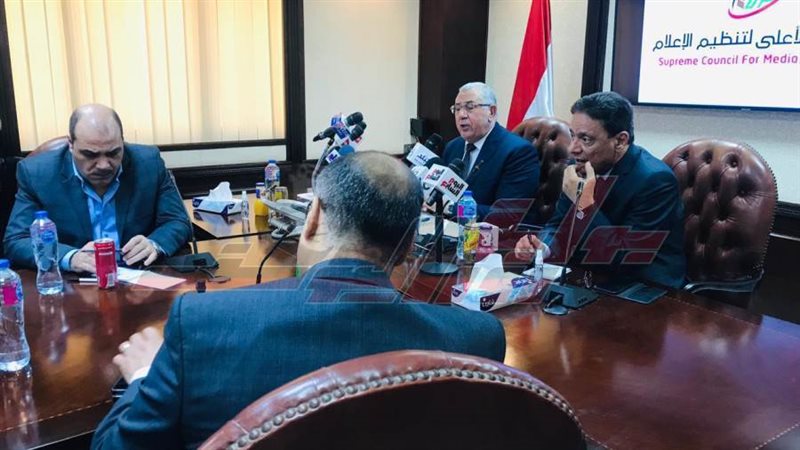 خلال الندوة