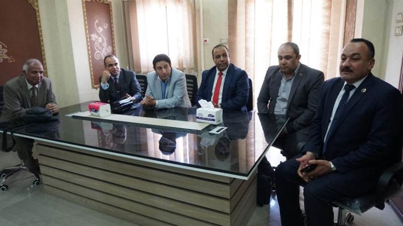 نقيب البيطريين خلال