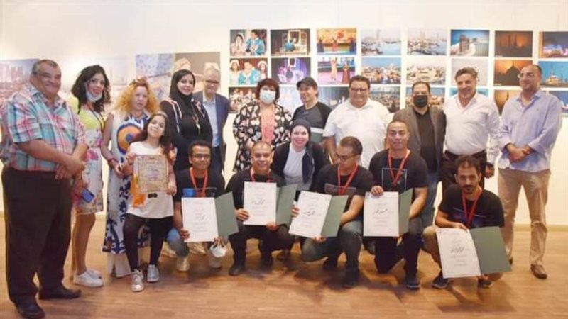 جانب من المعرض