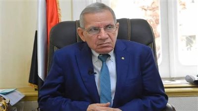 710 آلاف و734 طالبا وطالبة بالدبلومات الفنية يؤدون الامتحانات التحريرية للدور الأول