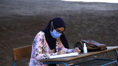 طلاب الدبلومات الفنية يستكملون امتحاناتهم.. إليك التفاصيل