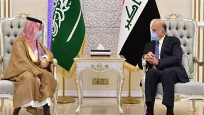 وزيرا خارجية السعودية والعراق يبحثان تعزيز العلاقات بين البلدين