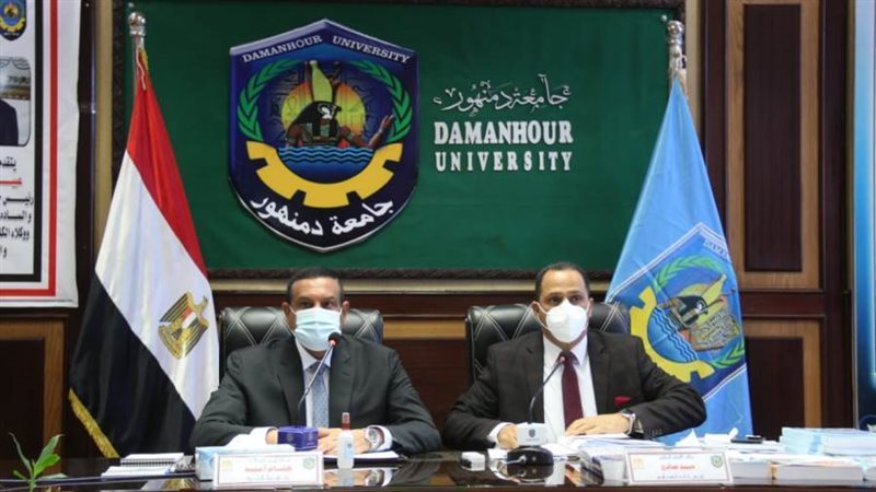 محافظ البحيرة وو