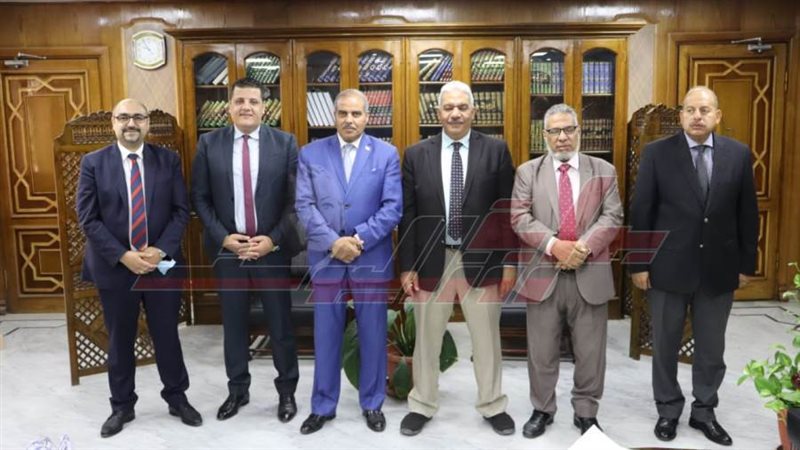 خلال عقد الشراكة