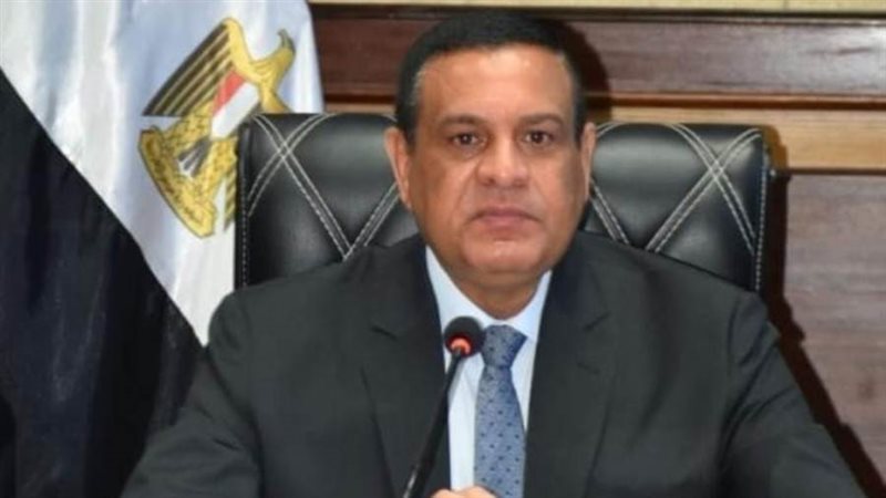 اللواء هشام آمنة