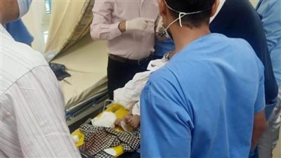 إصابة 30 شخصًا.. ووكيل وزارة الصحة وفريق طبي في مجمع الإسماعيلية لإنقاذهم 