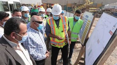  وزير النقل يتفقد أعمال التوسعة والصيانة بالطريق الدائري