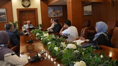 محافظ بورسعيد يستقبل وفد النقابة العامة لأطباء الأسنان