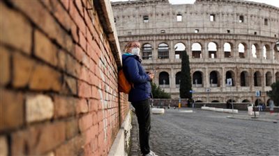 إيطاليا تسجل 882 إصابة جديدة بفيروس كورونا و21 حالة وفاة خلال 24 ساعة