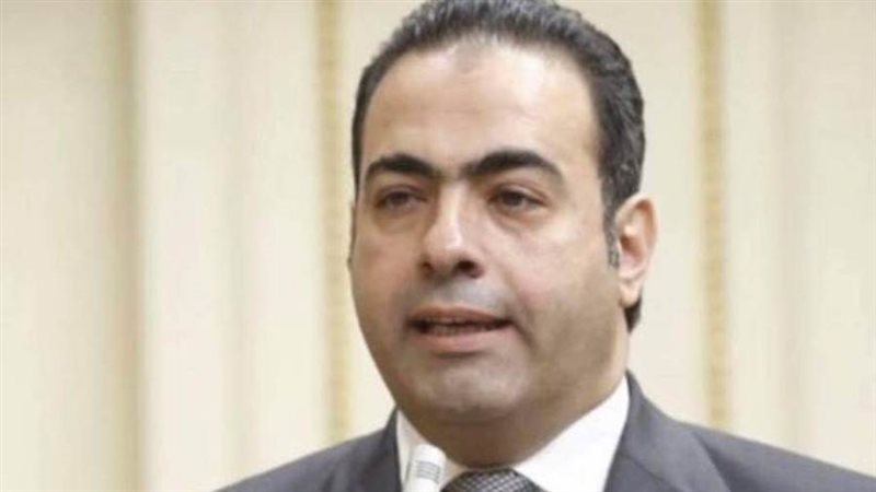 النايب محمود حسين