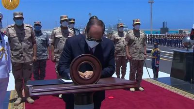 الرئيس السيسي يوقع وثيقة إنشاء قاعدة 3 يوليو البحرية بمنطقة جرجوب