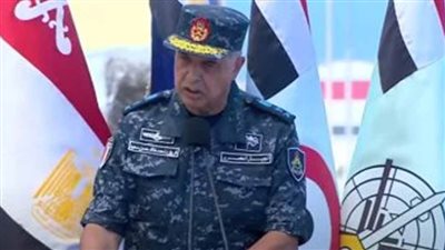 الفريق أحمد خالد: قاعدة ٣ يوليو قلعة جديدة تنطلق من رؤية استراتيجة للقيادة السياسية 