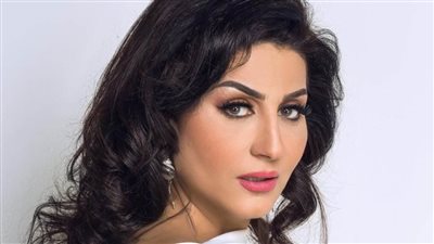 لماذا اتجهت آيتن عامر للغناء؟.. شقيقتها وفاء تكشف السبب