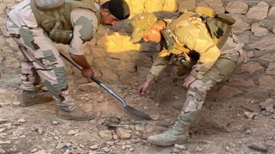 الاستخبارات العراقية: ضبط منظومة اتصالات لداعش وأعتدة في الأنبار