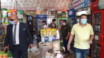 ضبط 61 مخالفة تموينية متنوعة خلال حملات رقابية بمركز ملوي بالمنيا