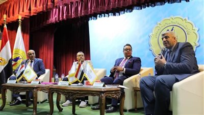 تدريب الكوادر الأكاديمية على المشروع الرئاسي 