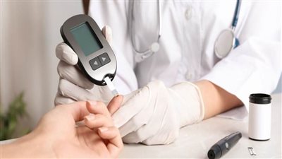 استشاري لمرضى السكر: هذه الجراحة يمكنها تخليصك منه نهائيًا.. تعرف ما هي