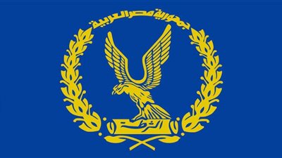 مصدر أمني ينفي ما زعمته سيدة بمطالبة رجل شرطة لها بتحريك سيارتها لركن 