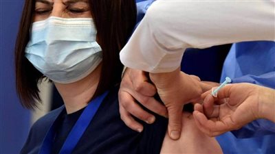 بدء تخفيف قيود السفر للكنديين الذين تم تطعيمهم بالكامل ضد كورونا