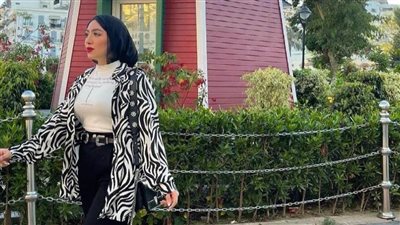 الكارديجان الحل الأمثل للمحجبات في الصيف .. اتعلمي إزاي تلبسيه