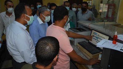 محافظ المنيا يتابع بدء تطبيق اشتراطات البناء الجديدة بأبوقرقاص