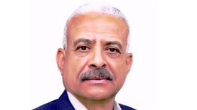 محافظ السويس يخفض درجات القبول بالمدارس الثانوية والفنية