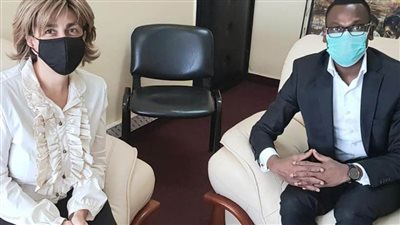 السفيرة المصرية في كوتونو تلتقي وزير الصحة البنيني