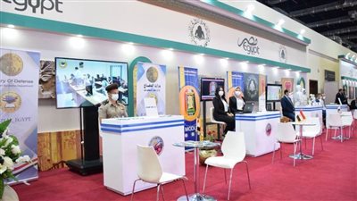 عاجل| وثائق تاريخية من المخططات والكتب والمطبوعات بجناح القوات المسلحة بمعرض الكتاب