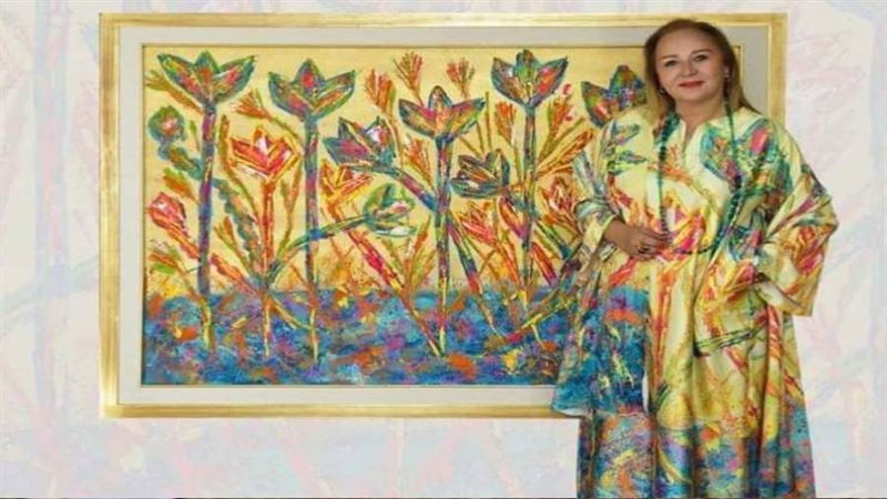الفنانة التشكيلية