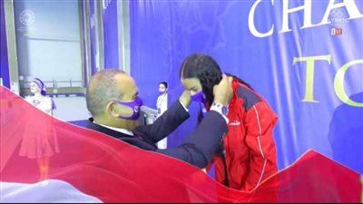 ندى مجدي تحرز الميدالية الفضية في سباق 1500 متر سباحة بالزعانف المونو