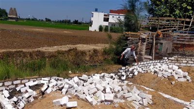 إزالة 4 حالات تعدٍ على الأراضى الزراعية بالبحيرة