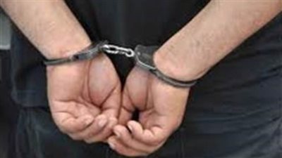 ضبط عنصر إجرامي لقيامه بالنصب على المواطنين بدعوى توفير فرص عمل لهم بالخارج