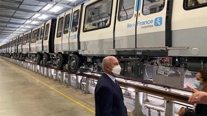 وزير النقل يتفقد