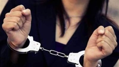 فتاة تنهى حياة والدها خنقا بقليوب