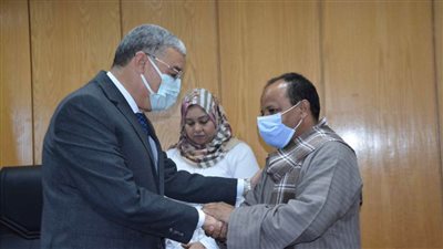 ضمن مبادرة حياة كريمة.. محافظ المنيا يوافق على إنشاء كوبري علوي للسيارات بمغاغة