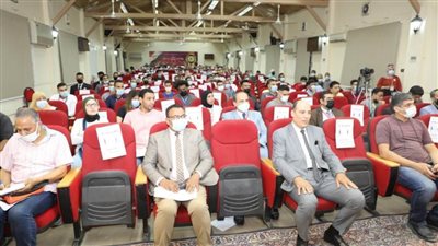 معهد إعداد القادة: الدولة مهتمة بالشباب والحوار مع القيادة السياسية