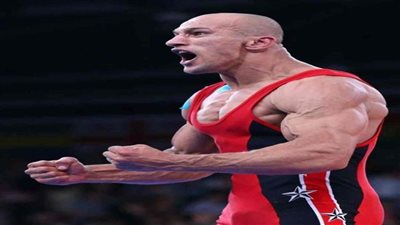 كرم جابر أسطورة المصارعة الرومانية الأولمبي