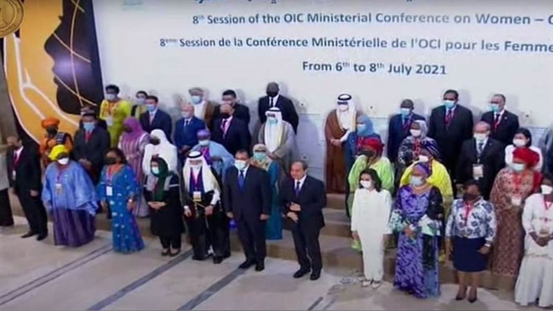 الرئيس السيسي يلتقط