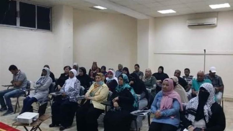 جانب من الندوة